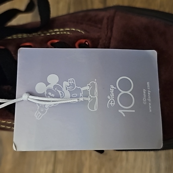 Disney Villain Vans - Picture 11 of 11